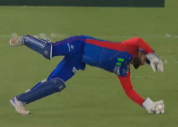 GT vs DC: Rishabh Pant grabs one hand stunner to dismiss David Miller - Watch