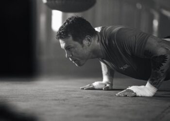 How To Strengthen Your Wrists For Boxing