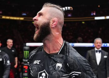 Prochazka planning middleweight move after winning back 205 pound belt