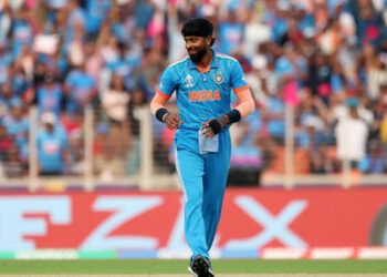 When Hardik Pandya will perform well against Pakistan in World Cup, everyone will praise him: Suresh Raina