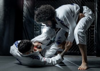 Here’s How To Deal With Smaller Opponents In BJJ