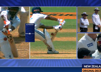 Rishabh Pant trudges back to pavilion after controversial DRS dismissal