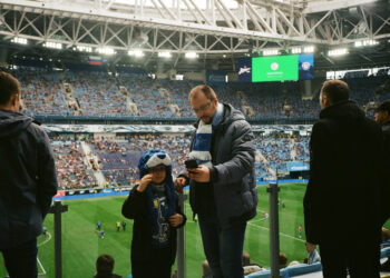 What Makes a Perfect Weekend for Football Enthusiasts? | Football Blog