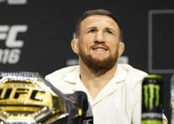 Dvalishvili Shows Off Gnarly Broken Toe - ‘I’m Going To Cut It Off!