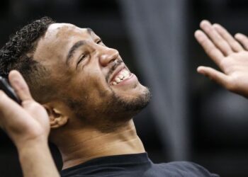 Kevin Lee doesn’t blame MMA fans for ‘the write off’ — but does plan to ‘shut them up’ with PFL victory in Wichita