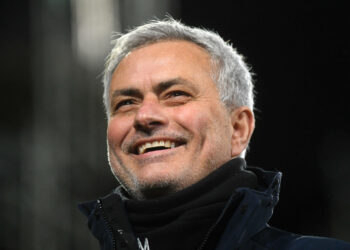 Jose Mourinho Could Overthrow Premier League Flop Boss