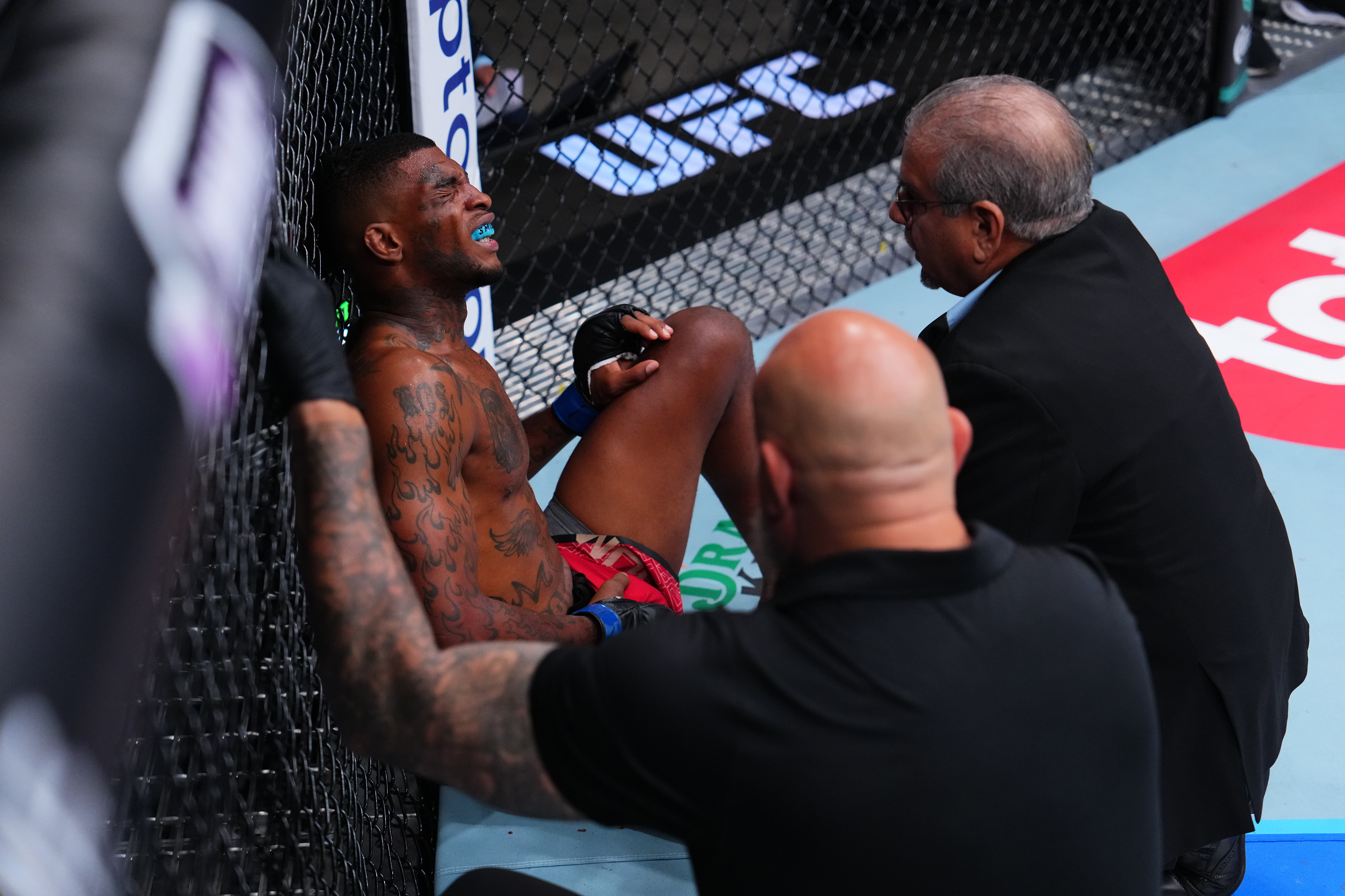 It’s now Monday and Sedriques Dumas ‘still hasn’t been able to pee’ since brutal Noche UFC 3 nut shot