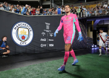 Manchester City Goalkeeper Dominoes to Fall on Deadline Day - Football Blog