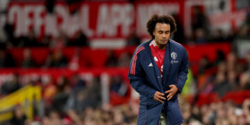 Joshua Zirkzee Transfer Rumour Annoys Manchester United Fans - Football Blog