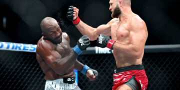 UFC 320 bonuses: Jiri Prochazka double dips for $100,000 off wild come from behind knockout