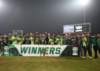 PAK vs SA 2025: Pakistan vs South Africa Highlights & Result – 3rd ODI | CricTracker