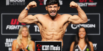 UFC Qatar early weigh ins results | Arman vs. Hooker