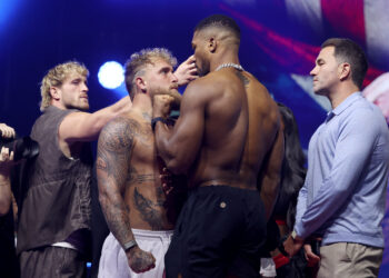 Paul Mean Mugs Joshua One Final Time In Miami!