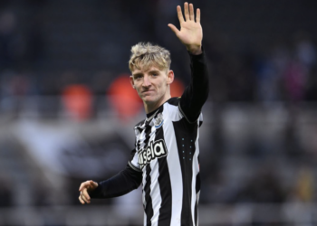 Anthony Gordon Injury: Newcastle Star Set For Hamstring Scan