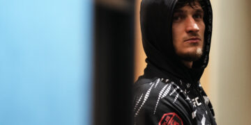 Liver Shot! Evloev Admits Murphy Dropped Him In Sparring