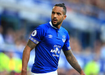 Patrice Evra Slams Theo Walcott Over Manchester United Comparison