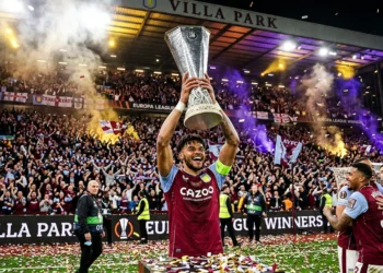 Prince William Reveals John McGinn's Cheeky Text After Villa's Champions League Miracle - Best New Betting Sites not on Gamstop