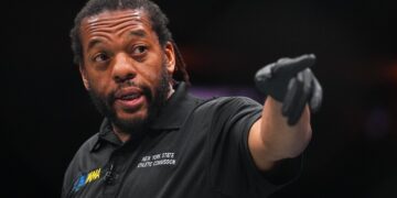 Dana White reacts to Herb Dean controversy, comments on Alex Pereira’s petition to have longtime ref tossed from UFC