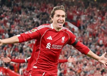 Federico Chiesa warns he could leave Liverpool without Iraola assurances
