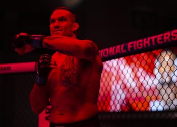 PFL in talks with Netflix and Fox, ‘unlikely’ to re-sign with ESPN - ‘They’re not doing anything to help’