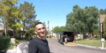 Holloway Already Spending UFC 329 Paycheck, Buys Custom Dodge Charger