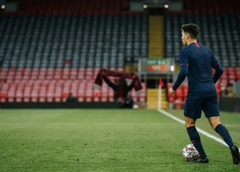 Bradley Barcola Set For Liverpool Medical As £120m Deal Nears