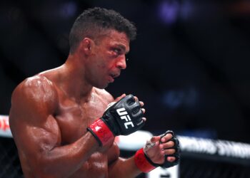 Edson Barboza reveals he was fighting half-blind for two years - ‘It’s been super hard’