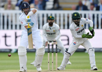 Root blames reinforced Dukes seam for his lbw dismissals in the summer