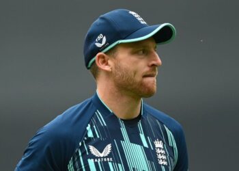 Dan Lawrence replaces injured Jos Buttler for England's Oval ODI