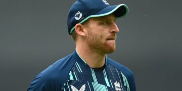 Dan Lawrence replaces injured Jos Buttler for England's Oval ODI