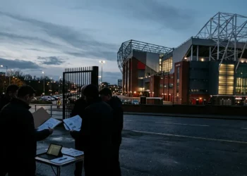Glazer Family Discuss Manchester United Sale Amid Middle East Interest
