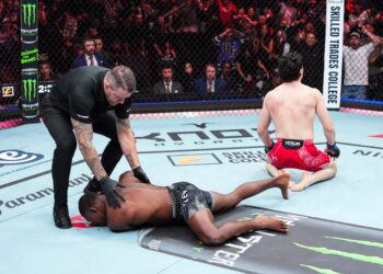 ‘That’s got to be AI’ - Shocked Joaquin Buckley reacts to video of his KO loss at UFC Edmonton